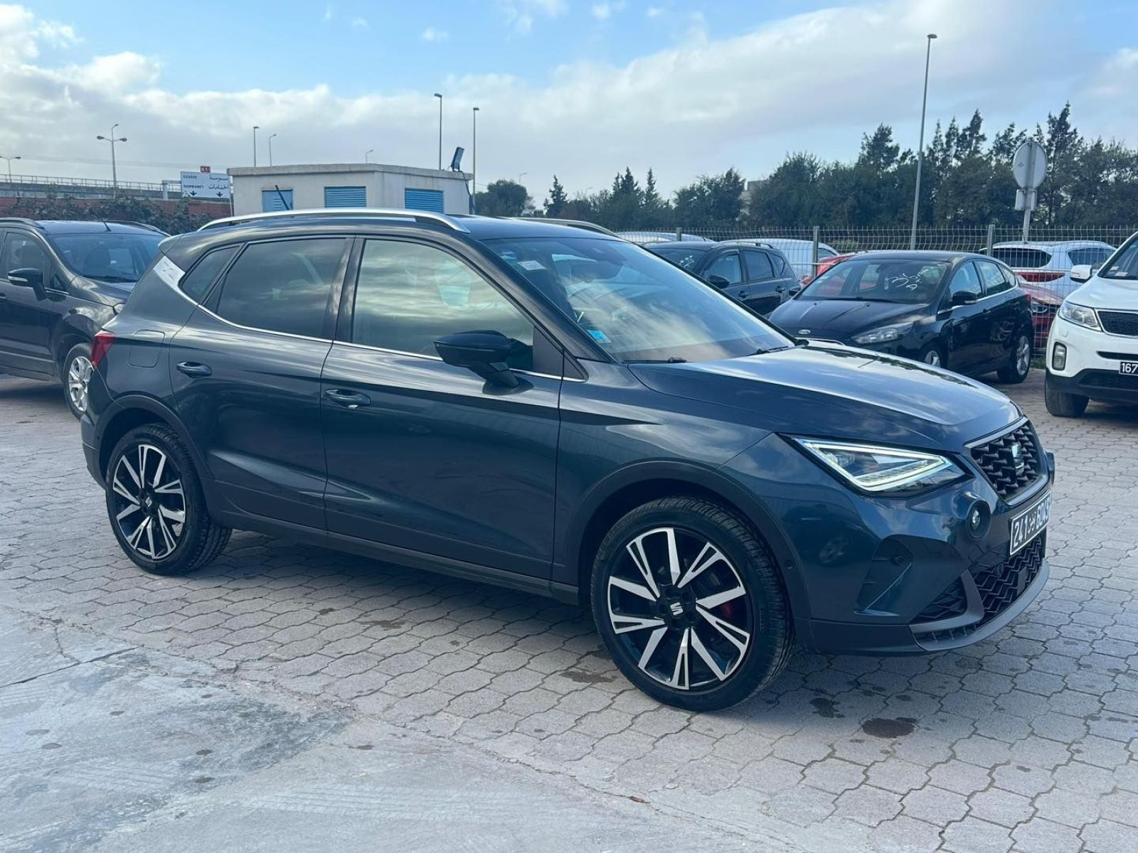 Seat Arona FR à Tunis - Photo 3
