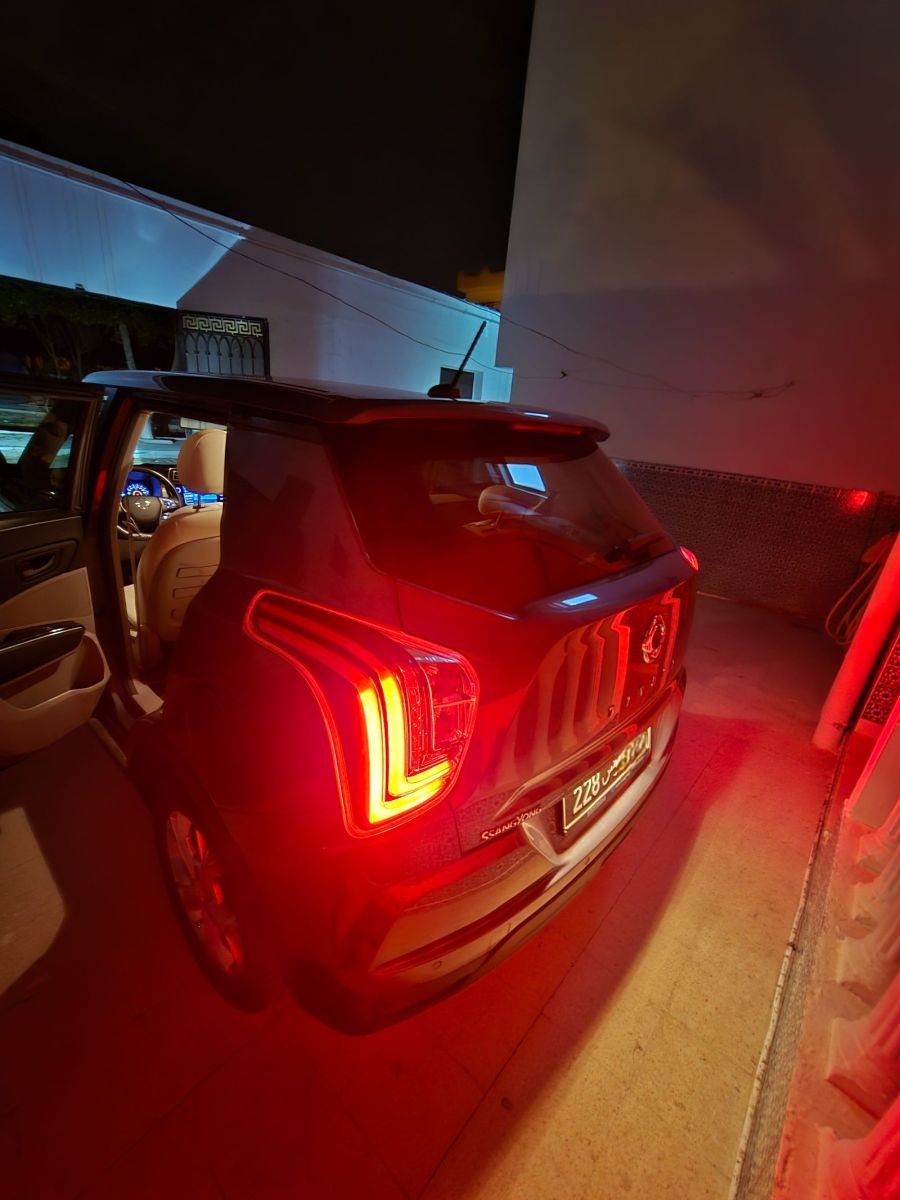 Ssangyong Tivoli Classy Secure à Sfax - Photo 5