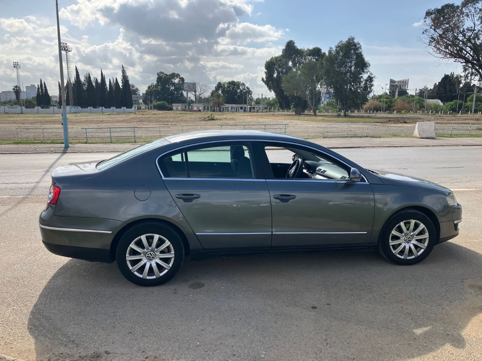 Volkswagen Passat Confort à Nabeul - Photo 3