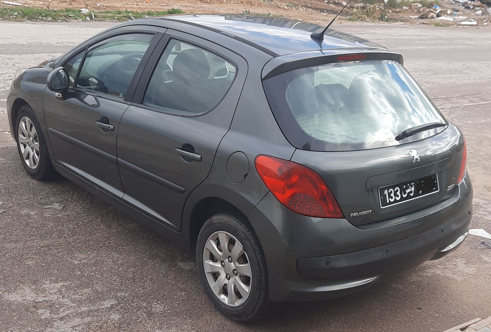 Peugeot 207 à Ben Arous - Photo 3