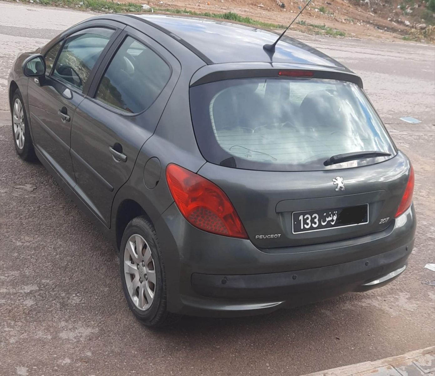 Peugeot 207 à Ben Arous - Photo 2