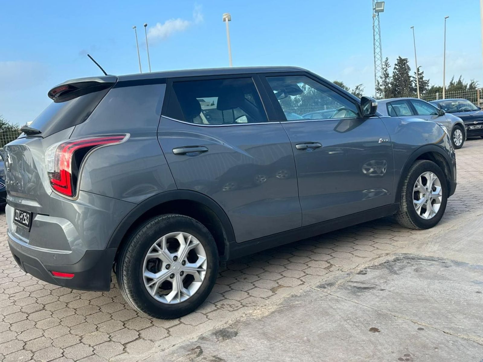 Ssangyong Tivoli Confort à Ariana - Photo 5