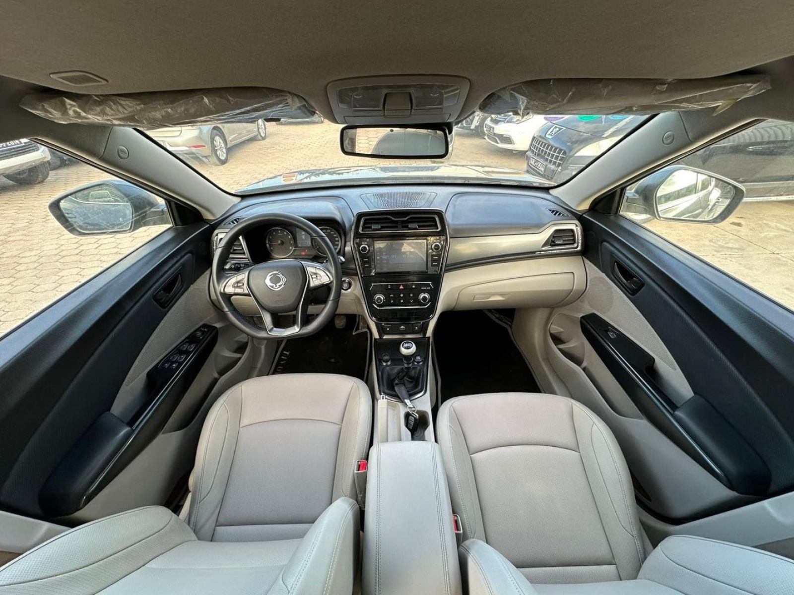 Ssangyong Tivoli Confort à Ariana - Photo 8