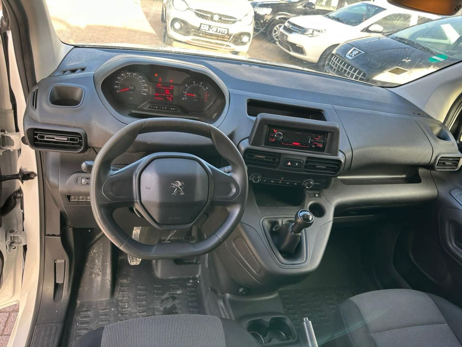 Peugeot Partner K9 à Ben Arous - Photo 7