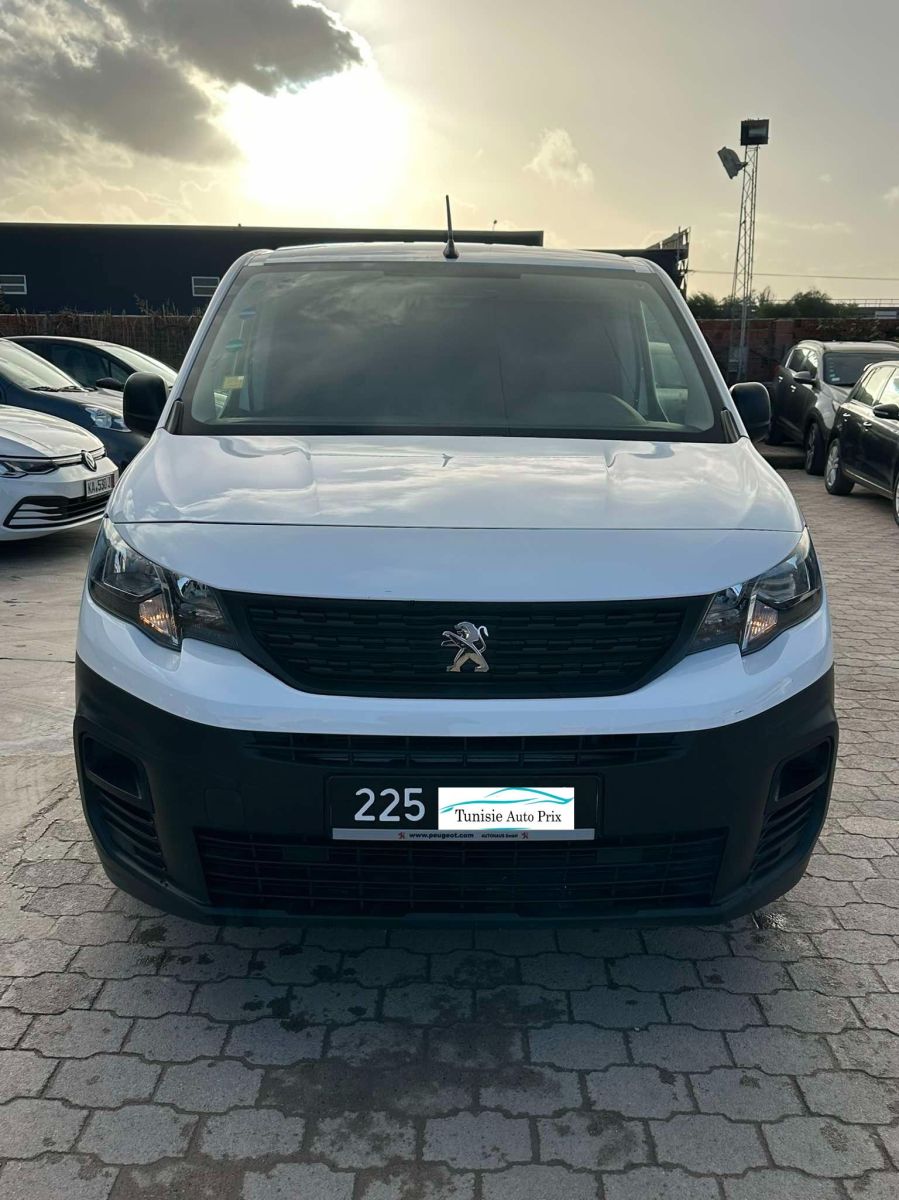 Peugeot Partner K9 à Ben Arous - Photo 10