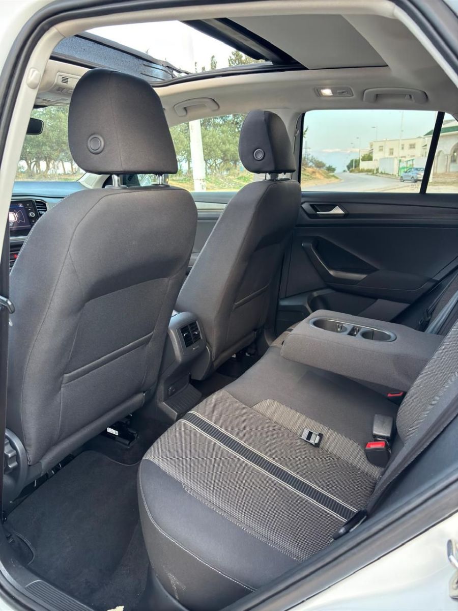 Volkswagen T-roc à Tunis - Photo 12