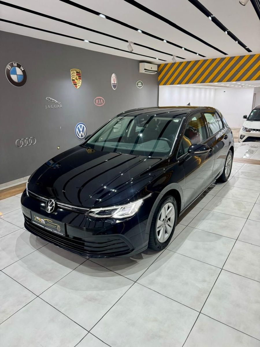 Volkswagen Golf 8 à Nabeul - Photo 2