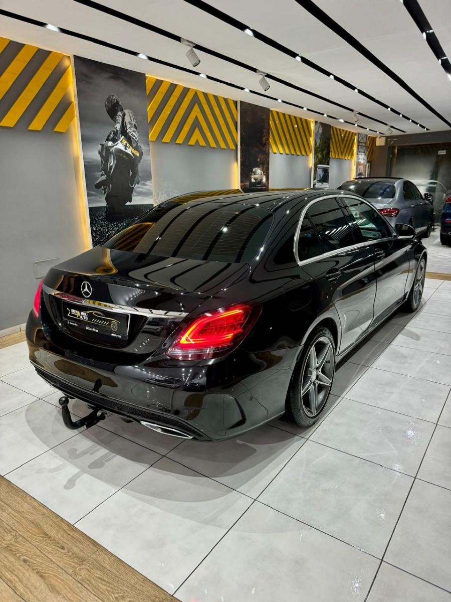 Mercedes-Benz Classe C AMG à Tunis - Photo 4