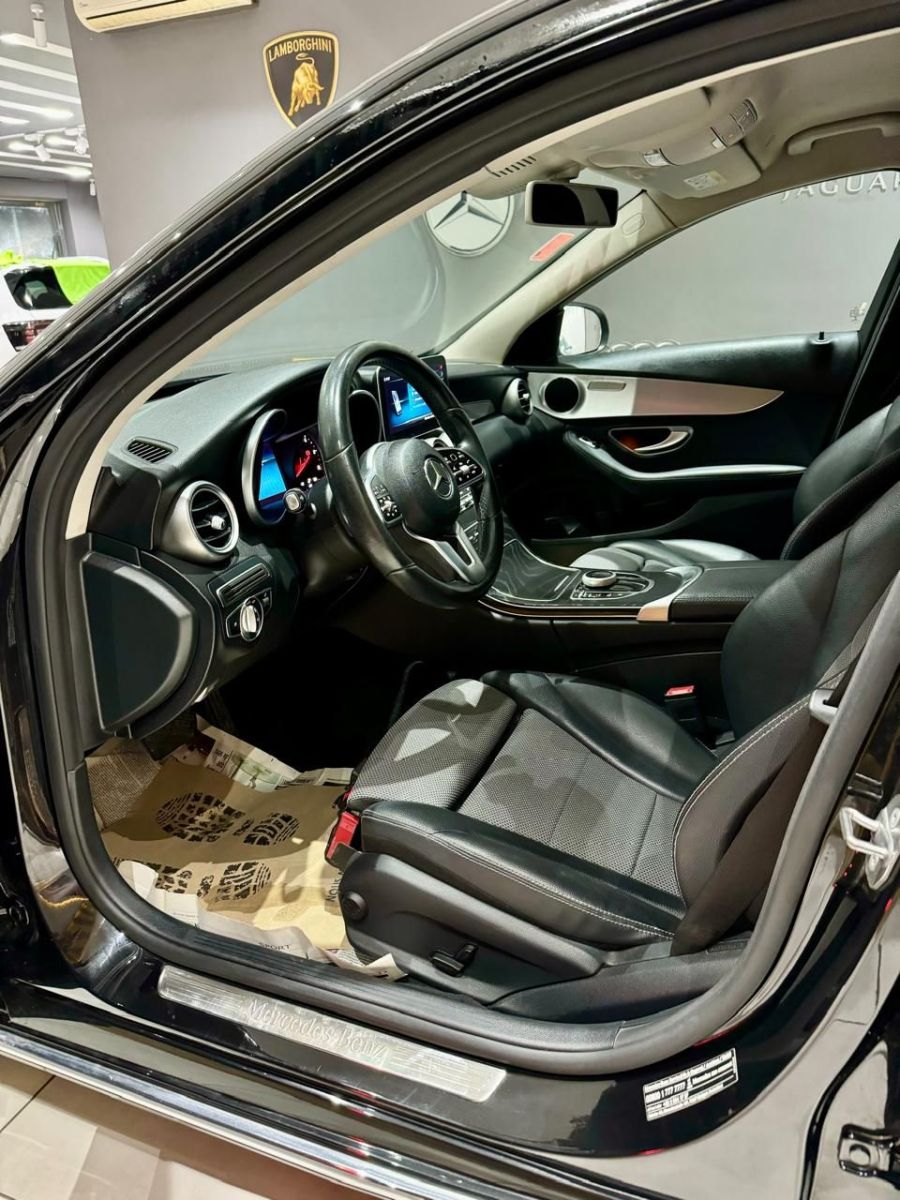 Mercedes-Benz Classe C AMG à Tunis - Photo 6