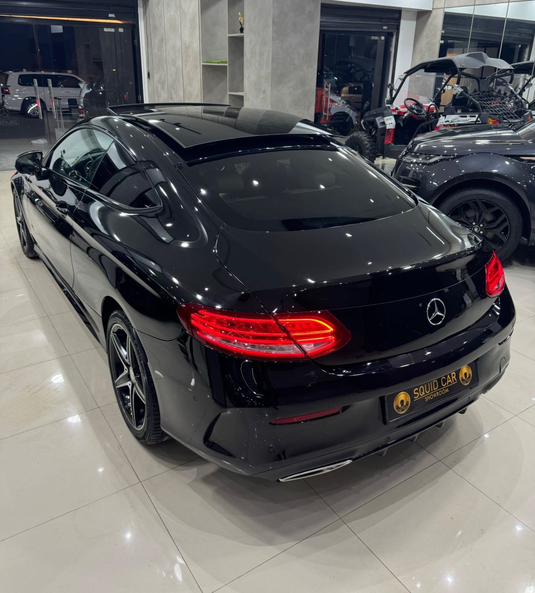 Mercedes-Benz Classe C coupé AMG à Tunis - Photo 16