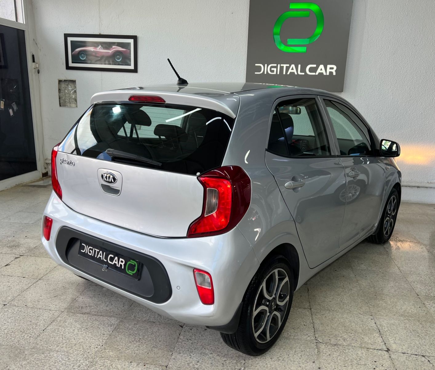 KIA Picanto à Tunis - Photo 9