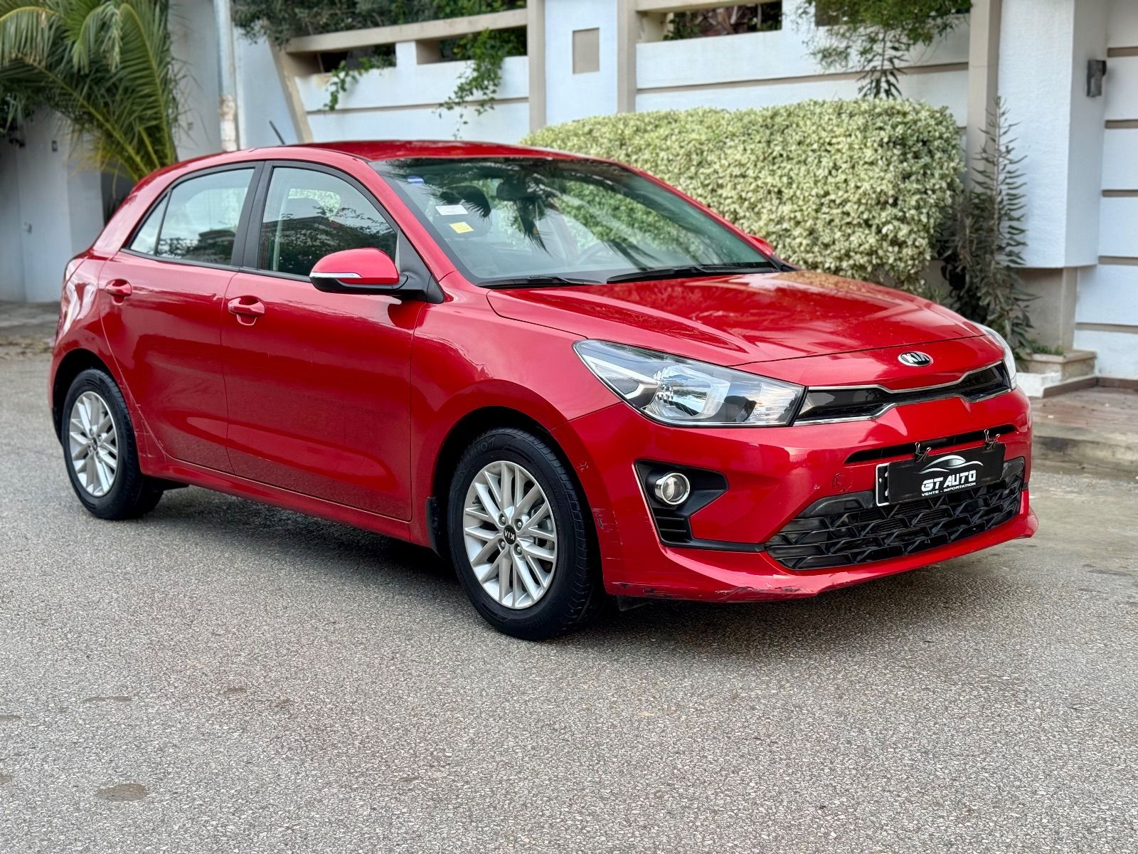 KIA Rio 5p GT-Line à Tunis - Photo 2
