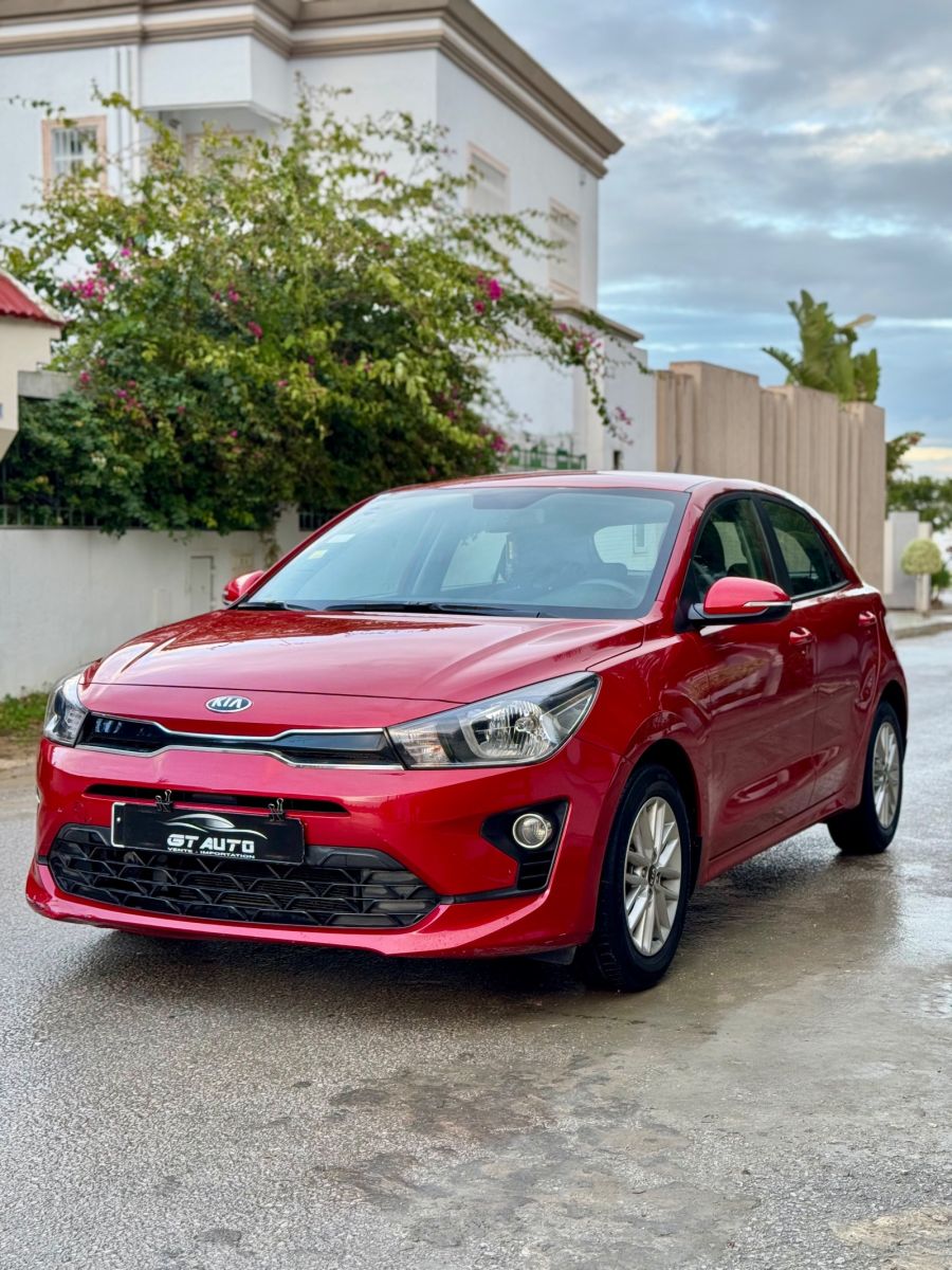 KIA Rio 5p GT-Line à Tunis - Photo 6