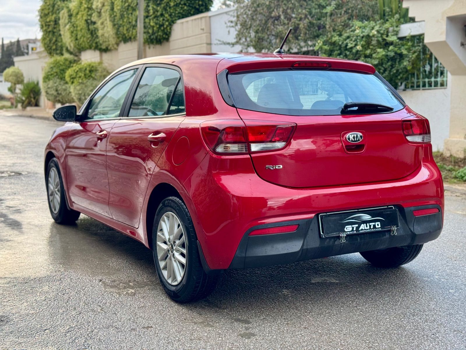 KIA Rio 5p GT-Line à Tunis - Photo 7