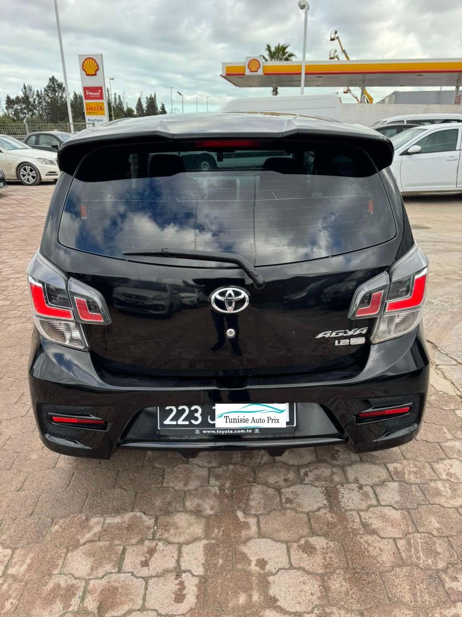 Toyota Agya BVA à Tunis - Photo 11