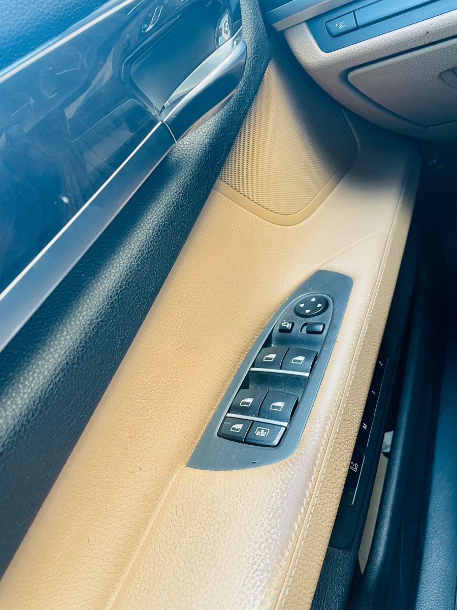 BMW Série 7 740LI à Tunis - Photo 8