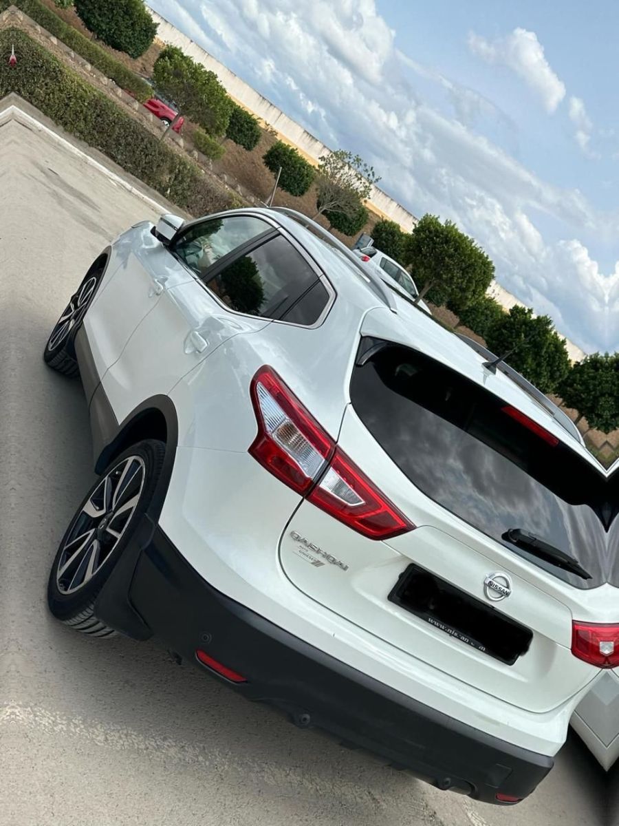 Nissan Qashqai Tekna High à Tunisie - Photo 5