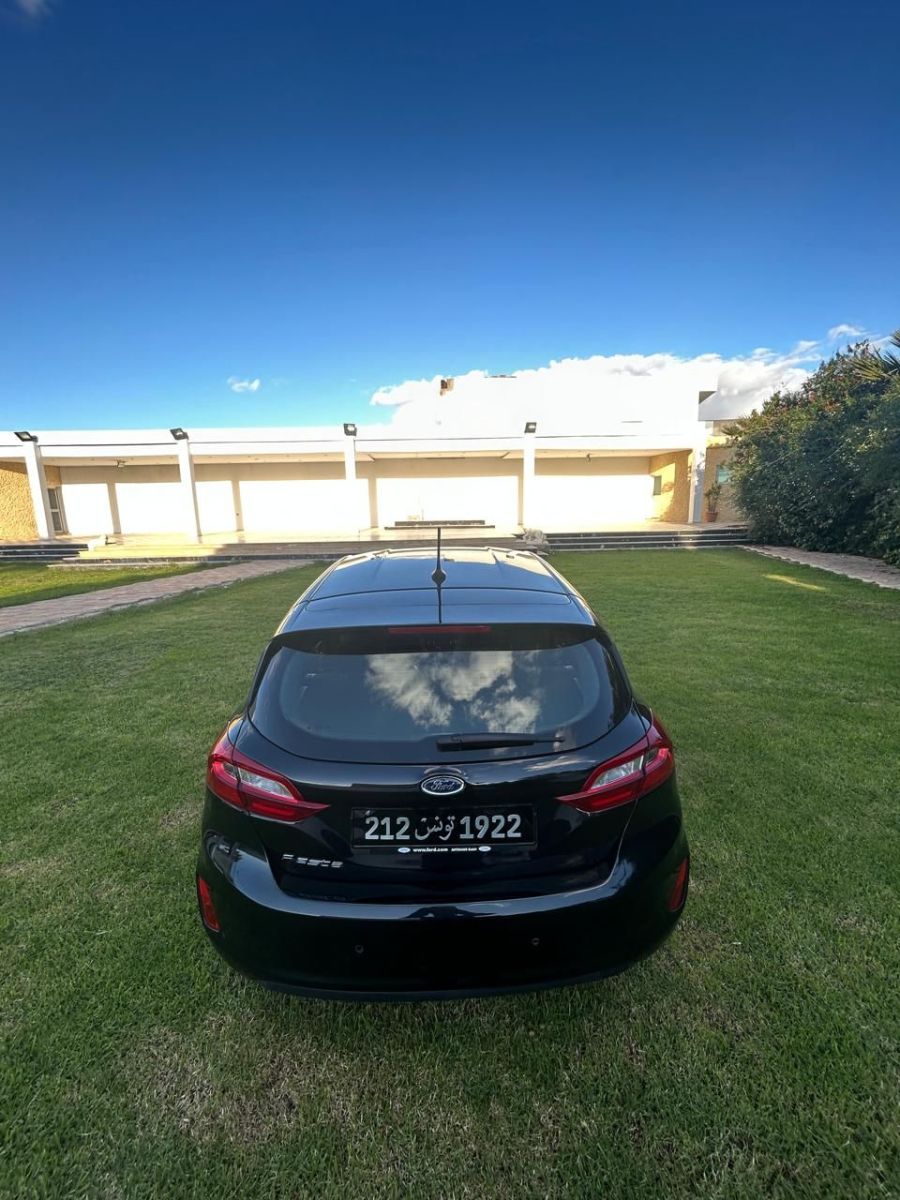 Ford Fiesta Titanium à Ben Arous - Photo 5