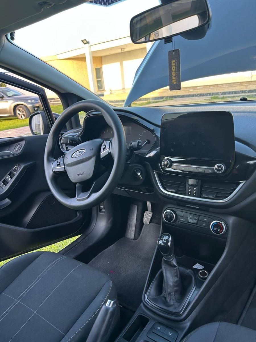Ford Fiesta Titanium à Ben Arous - Photo 12