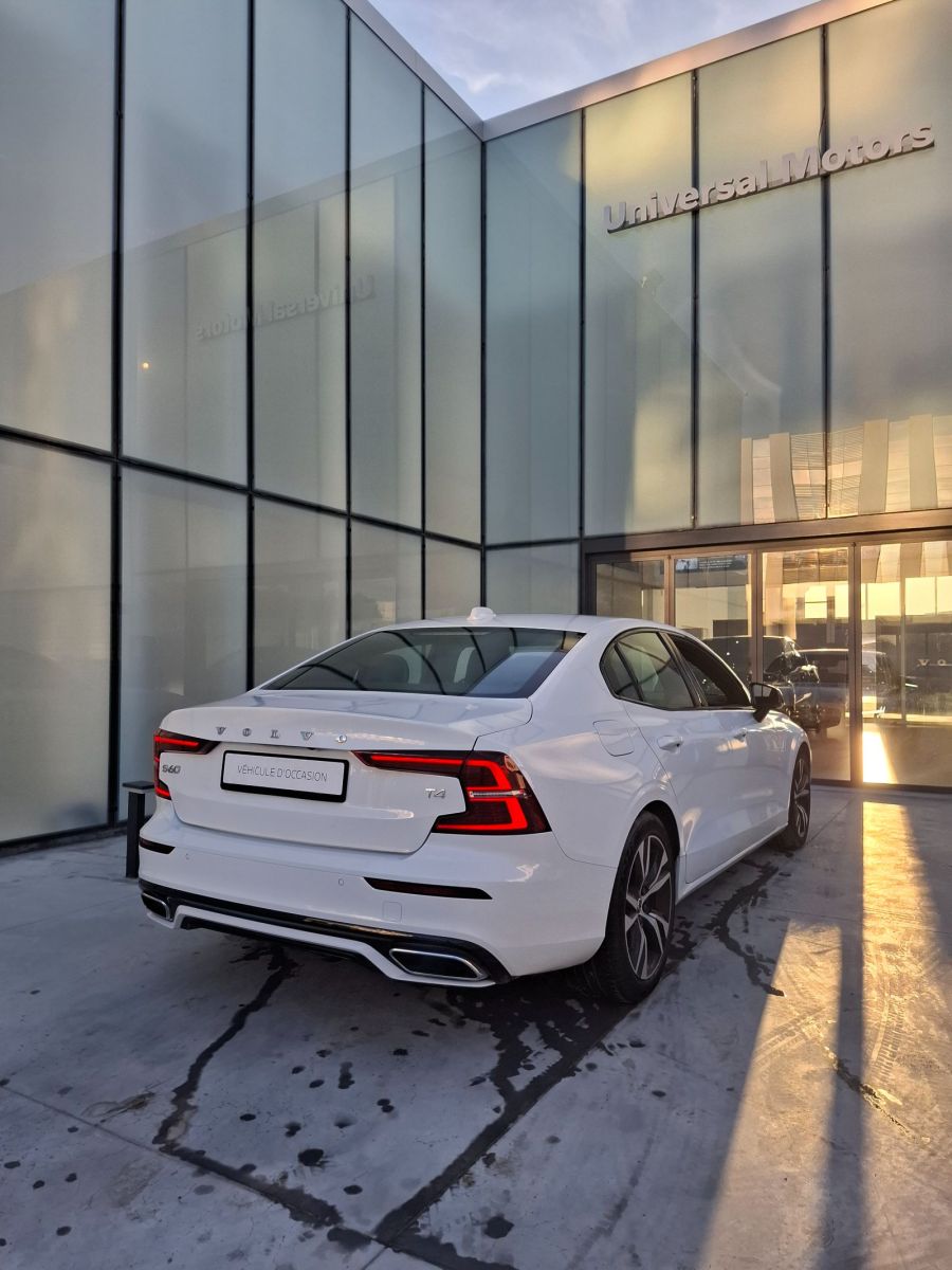 Volvo S60 Plus Dark à Tunis - Photo 13