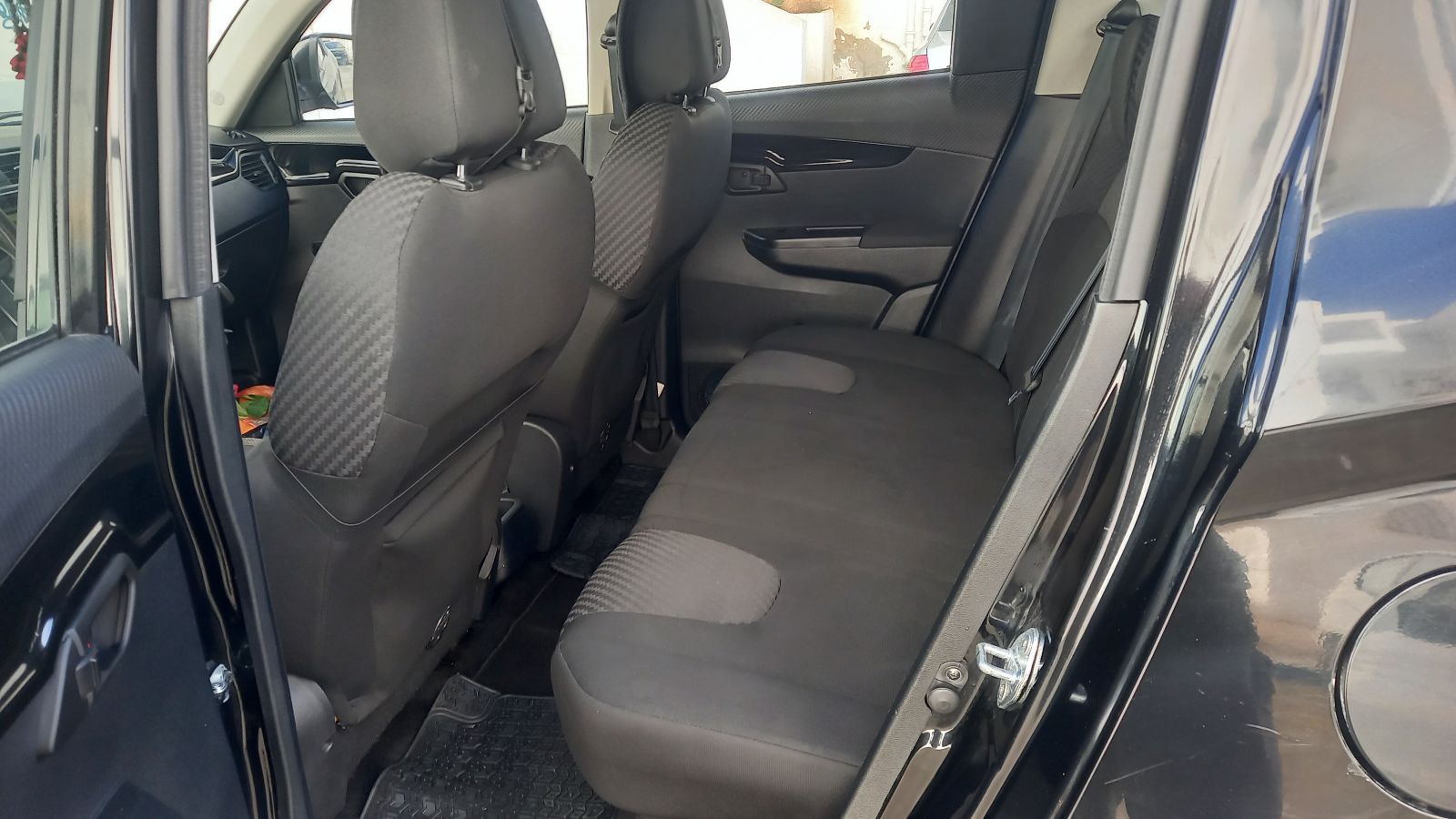 Mahindra KUV 100 K6+ à Nabeul - Photo 11