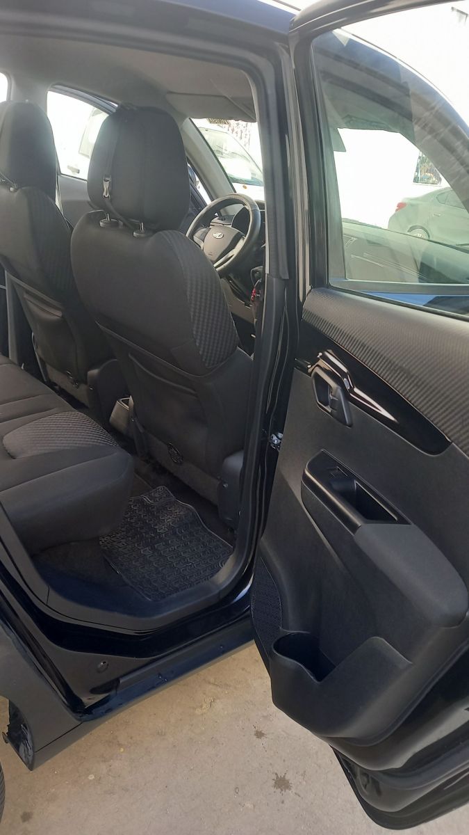 Mahindra KUV 100 K6+ à Nabeul - Photo 9