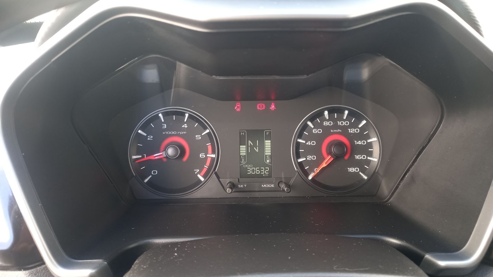 Mahindra KUV 100 K6+ à Nabeul - Photo 10