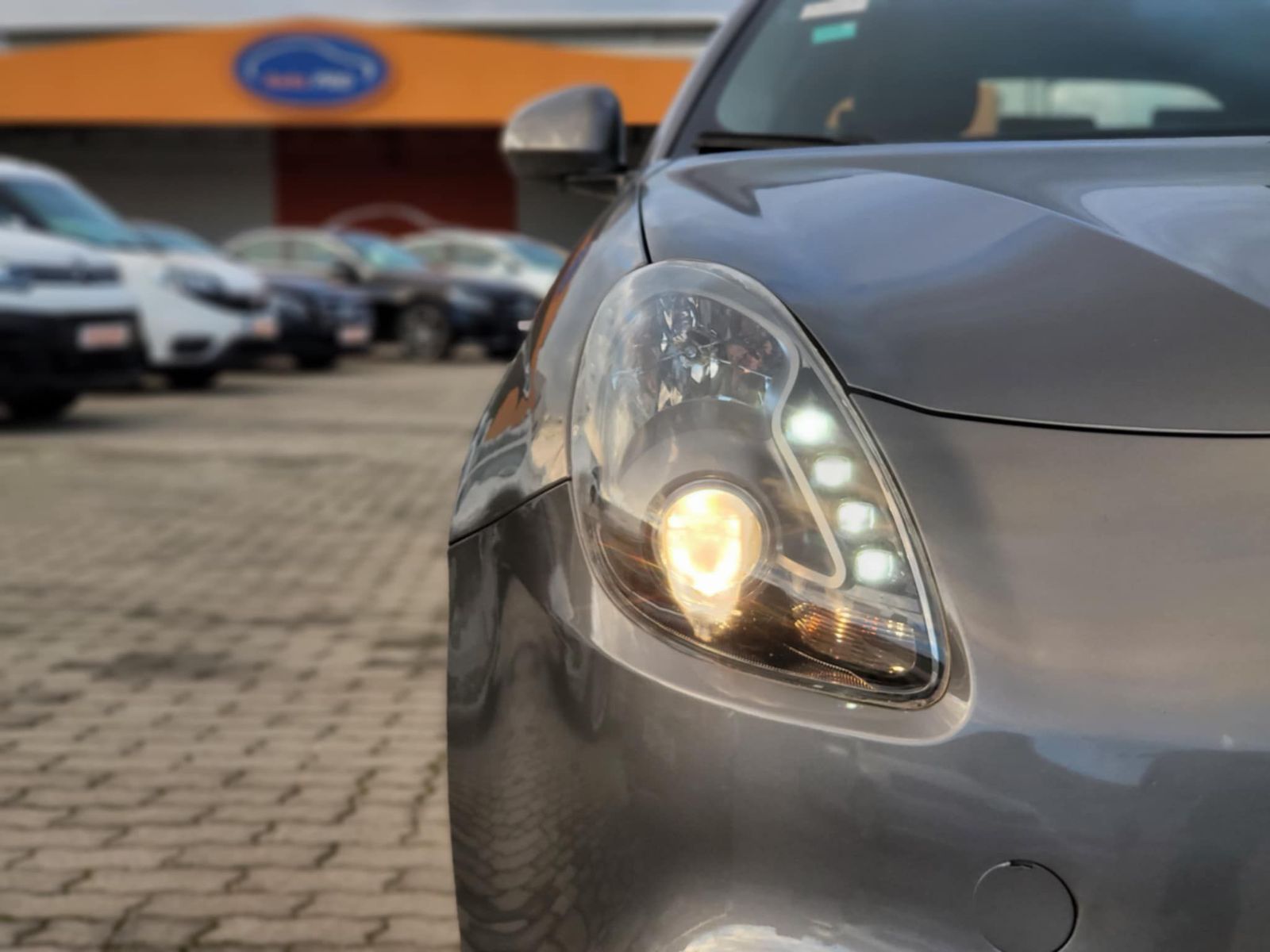 Alfa Romeo Giulietta à Tunis - Photo 6