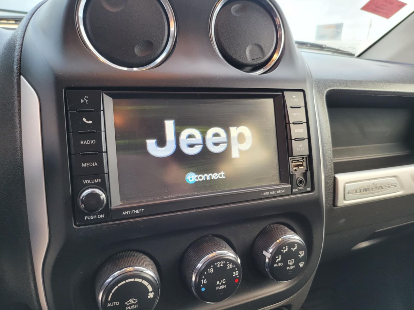 Jeep Compass à Tunis - Photo 13