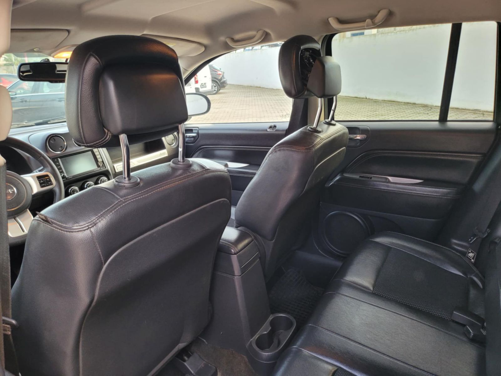 Jeep Compass à Tunis - Photo 12