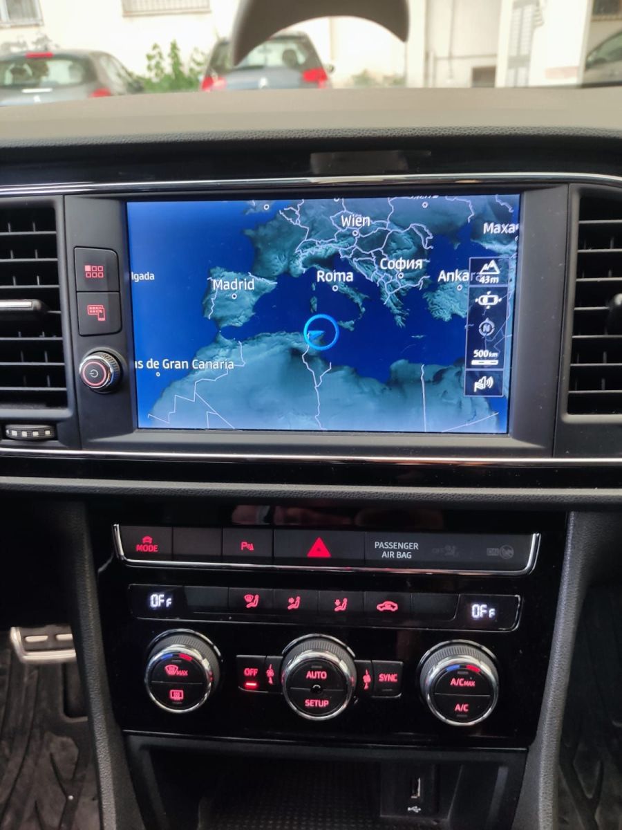Seat Leon Style Plus à Tunis - Photo 5