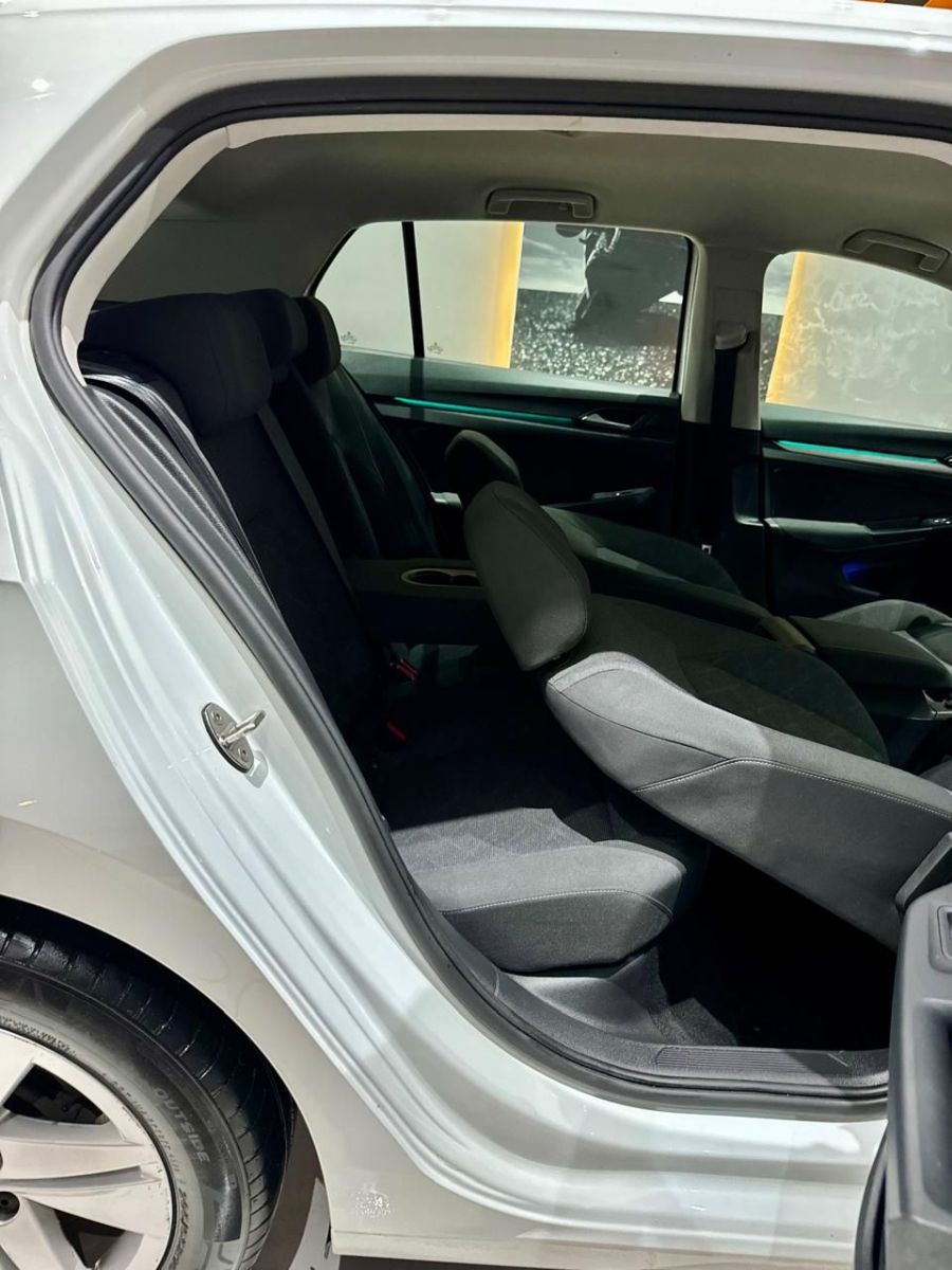 Volkswagen Golf 8 à Nabeul - Photo 17