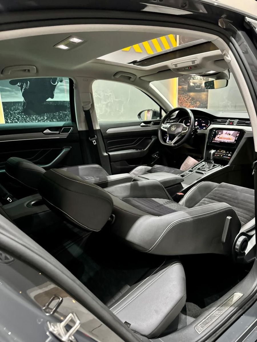 Volkswagen Passat R-Line à Ariana - Photo 17