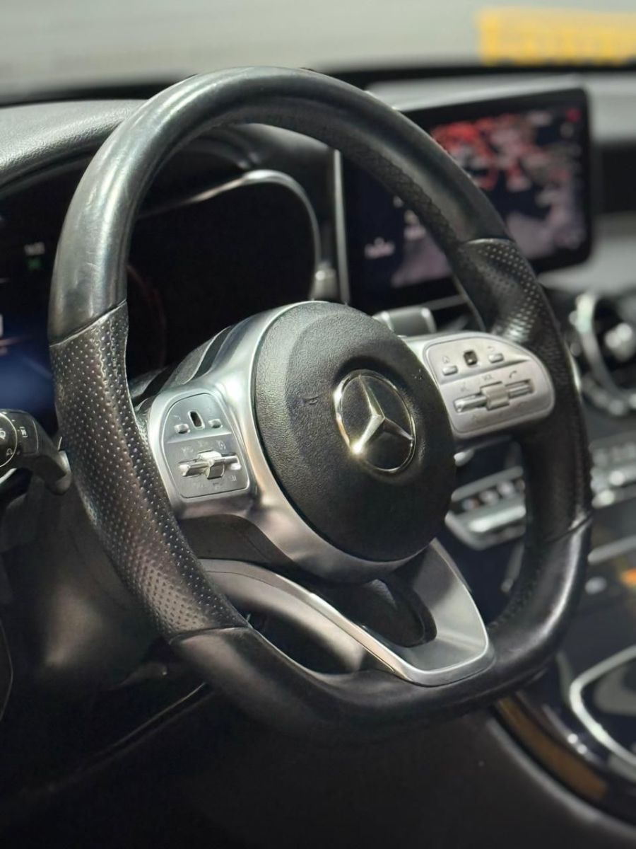 Mercedes-Benz Classe C à Tunis - Photo 6