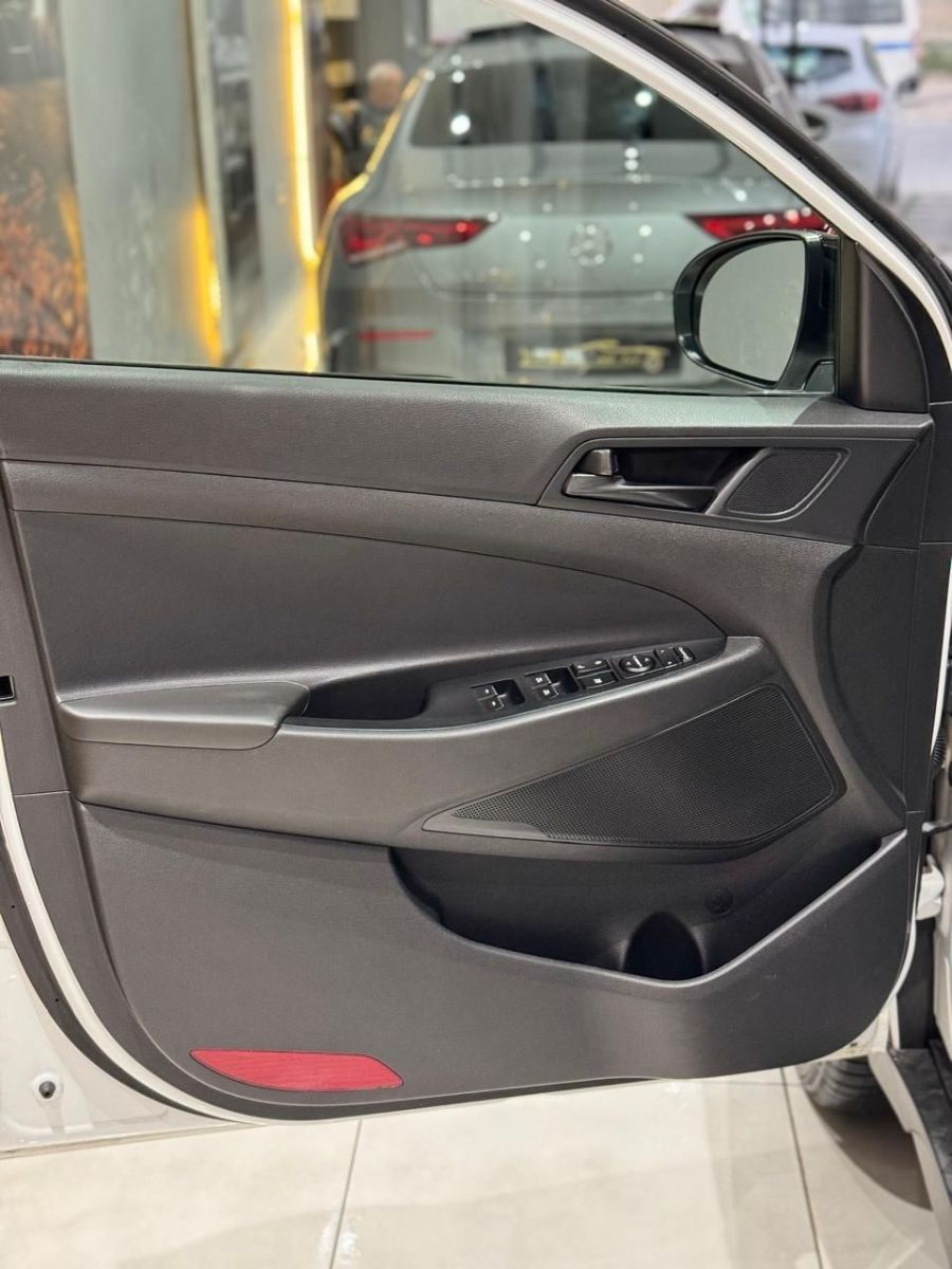 Hyundai Tucson Hybride à Tunis - Photo 11