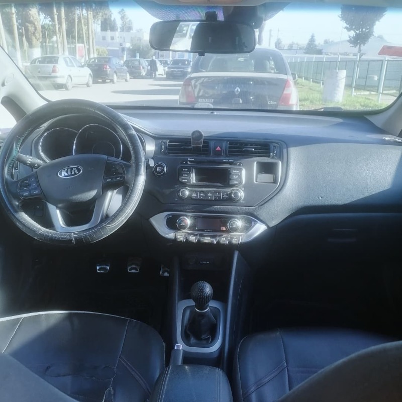 Kia RIO Essence 2014 à Tunis - Photo 1