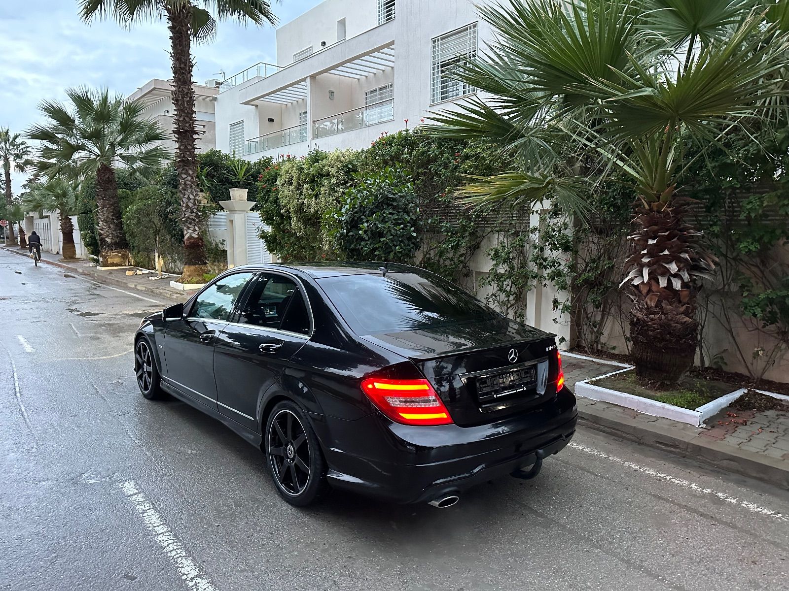 Mercedes-Benz Classe C Avantgarde à Ariana - Photo 4