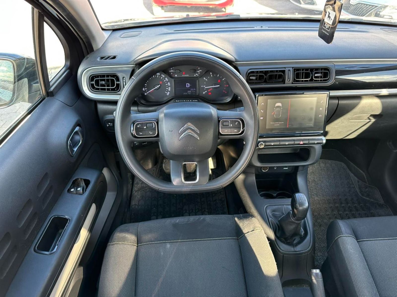 Citroën C3 Shine à Tunis - Photo 7