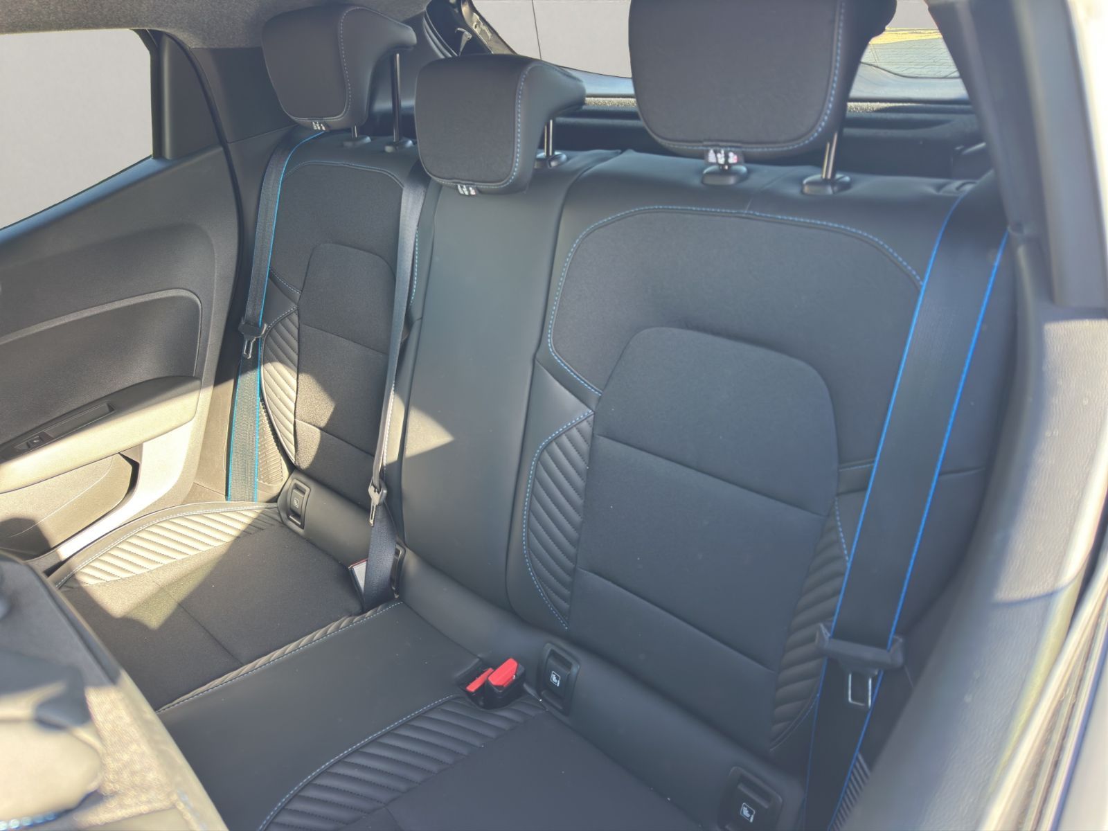 Renault Clio à Tunis - Photo 12