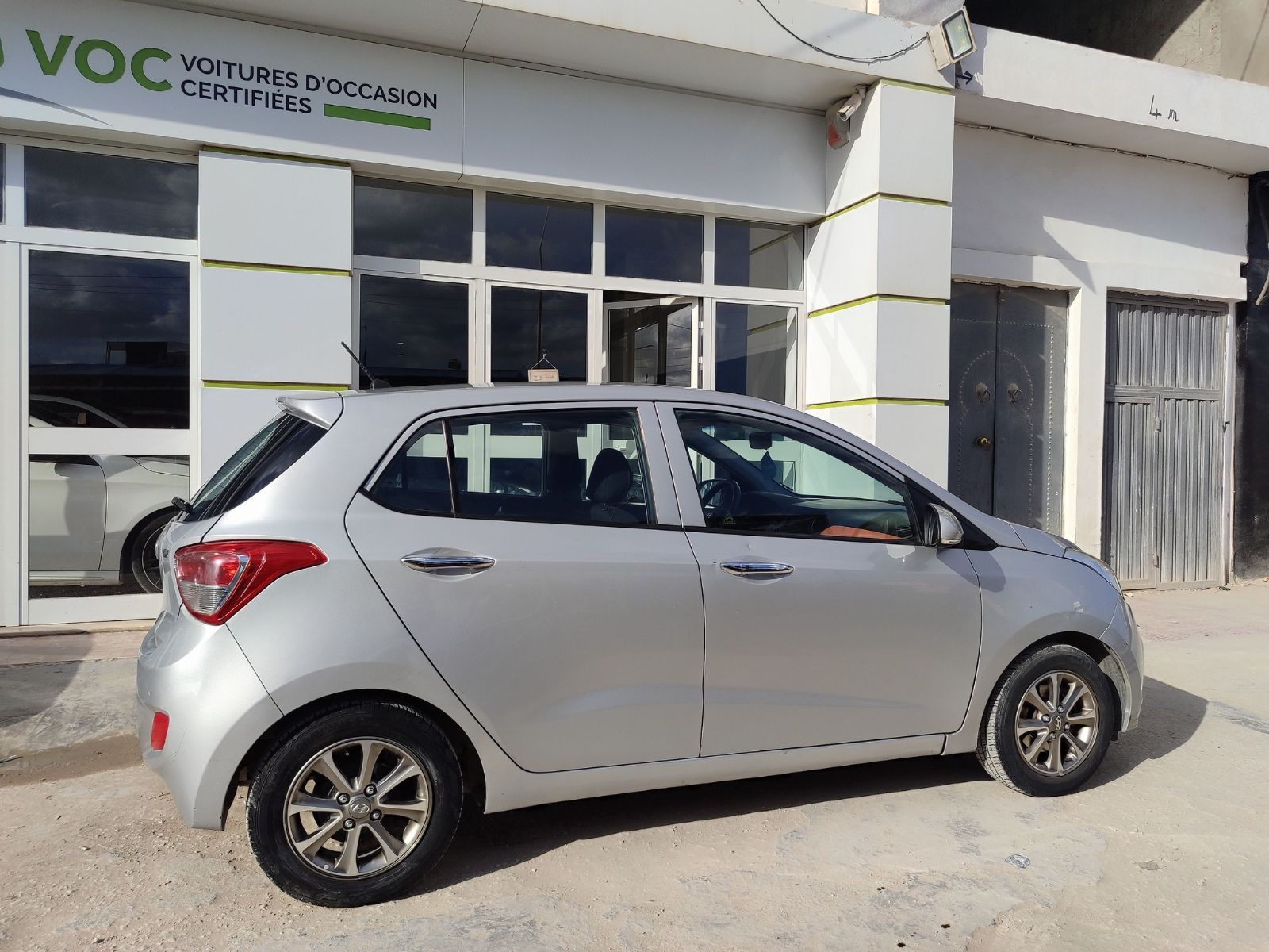 Hyundai Grand i10 à Nabeul - Photo 5
