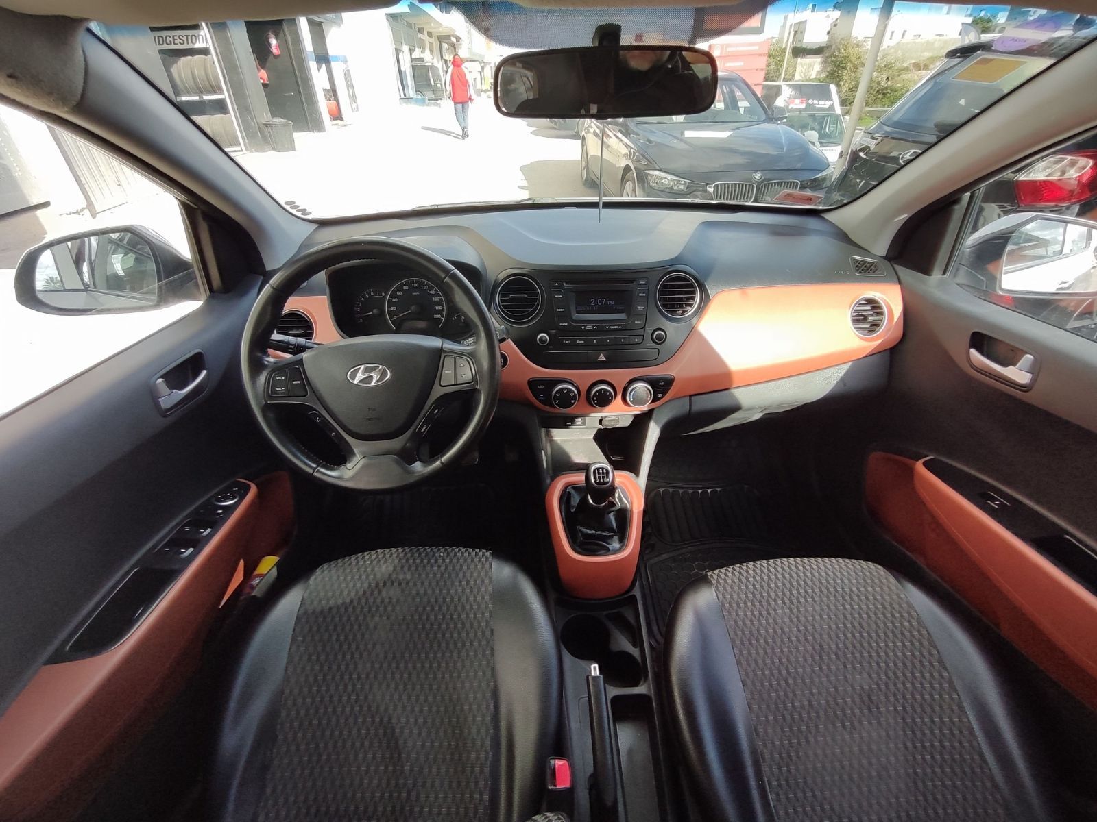 Hyundai Grand i10 à Nabeul - Photo 9