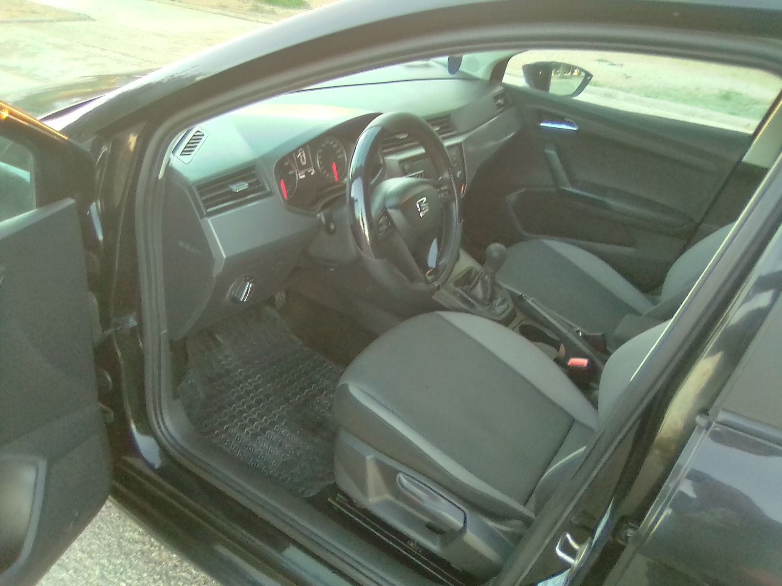 Seat Ibiza à Tunis - Photo 6