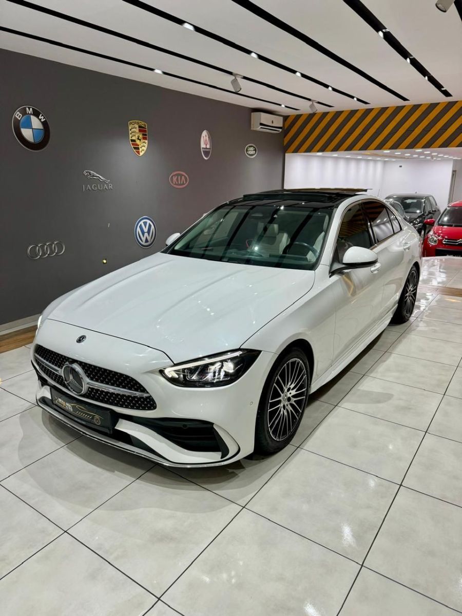 Mercedes-Benz Classe C à Ben Arous - Photo 3