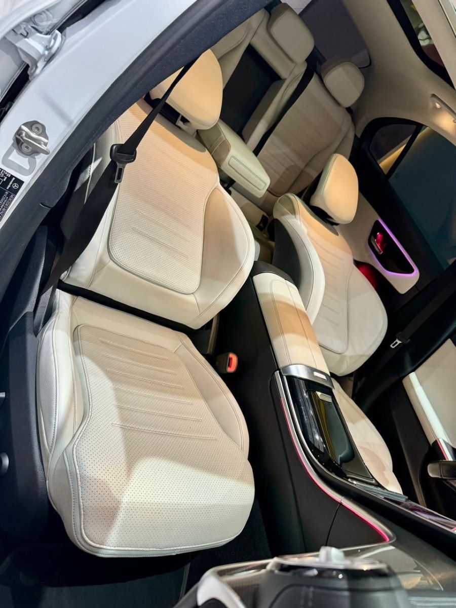 Mercedes-Benz Classe C à Ben Arous - Photo 17