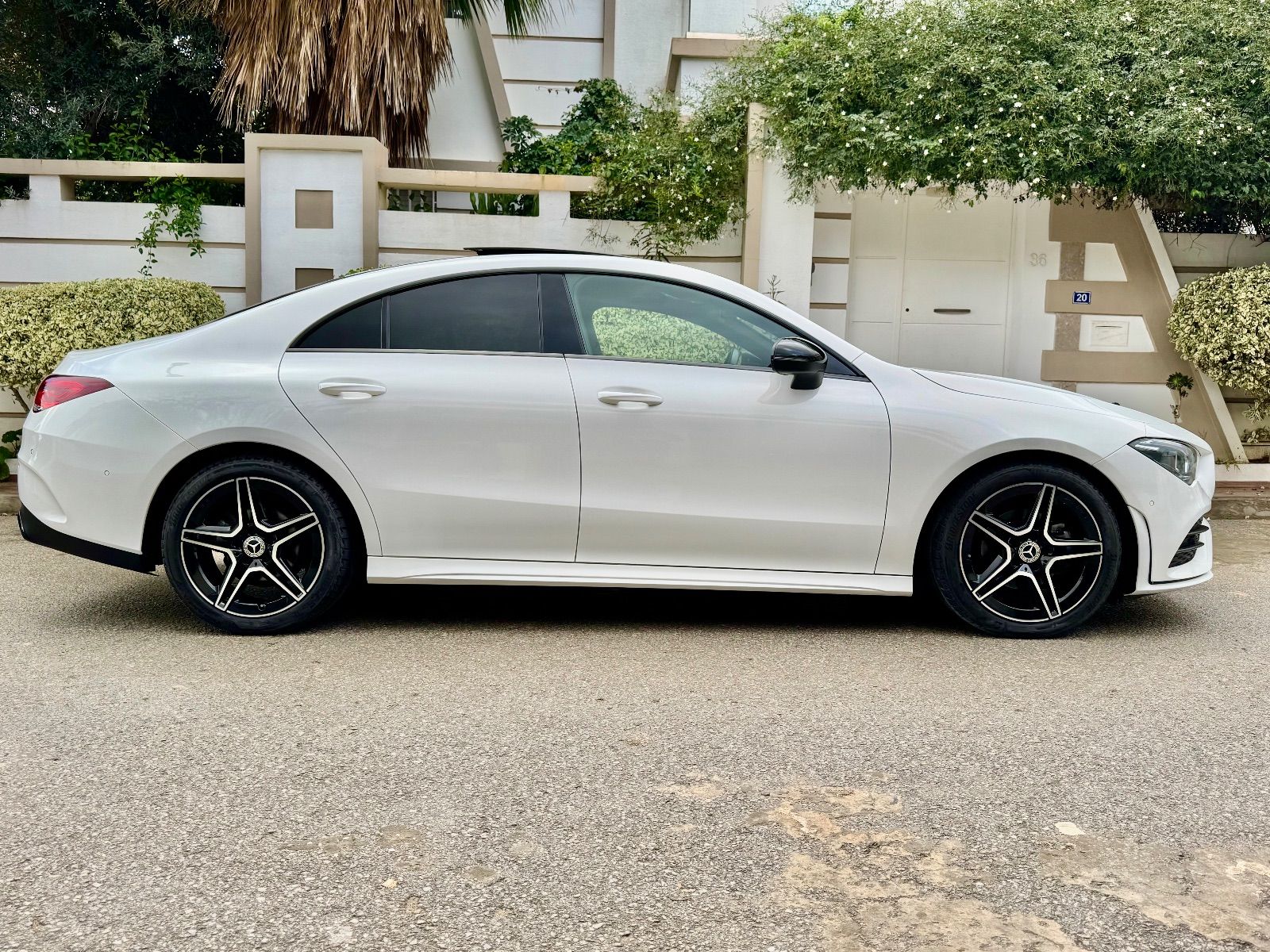 Mercedes-Benz CLA AMG à Ariana - Photo 2