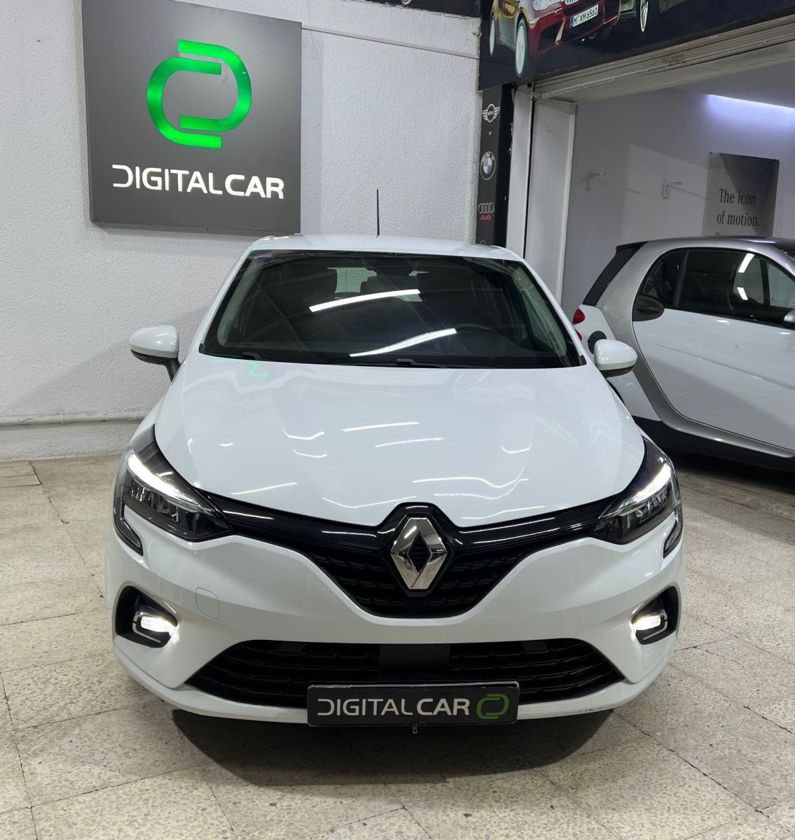 Renault Clio Life Plus à Tunis - Photo 2