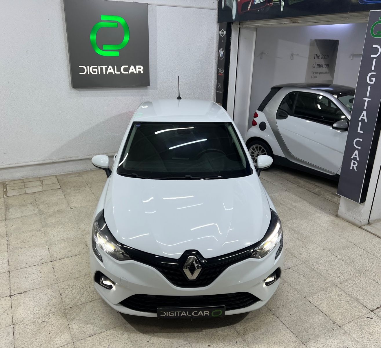 Renault Clio Life Plus à Tunis - Photo 3