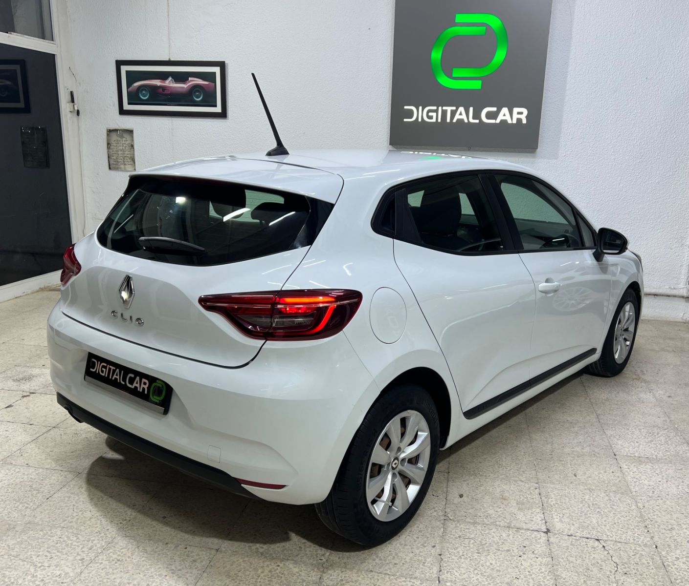 Renault Clio Life Plus à Tunis - Photo 10