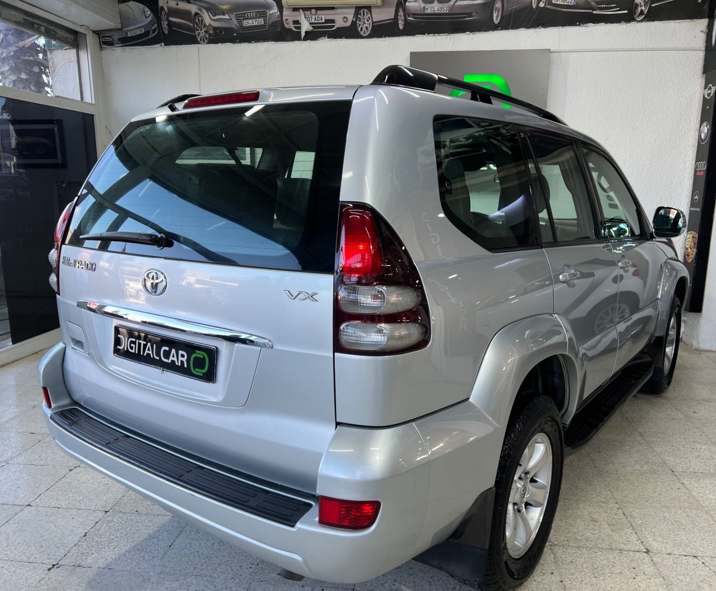 Toyota Prado à Tunis - Photo 16