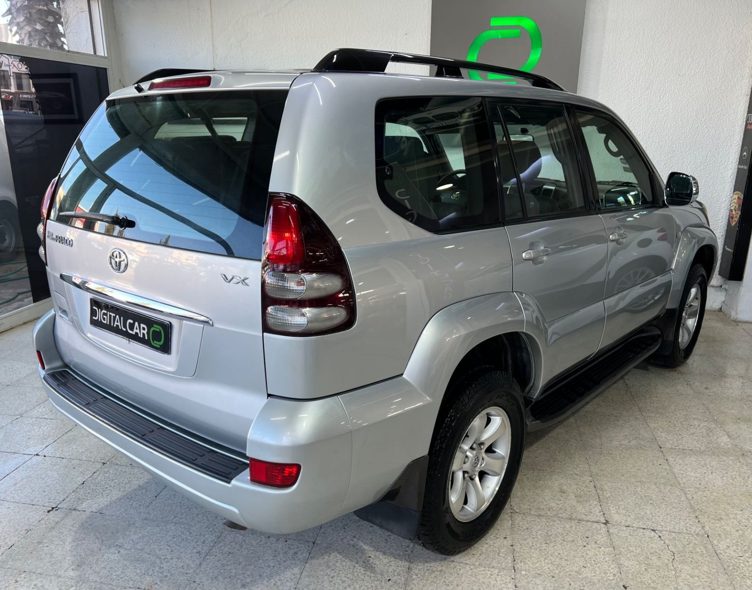 Toyota Prado à Tunis - Photo 9